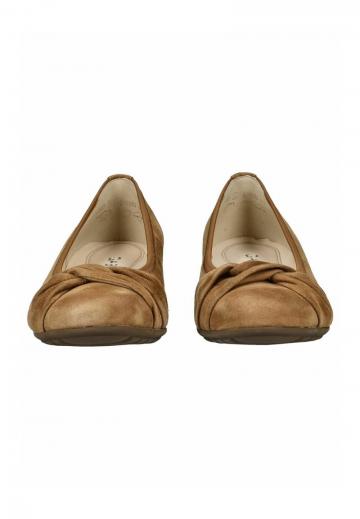 Спортивные балетки