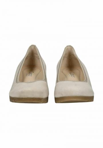 Туфли на танкетке