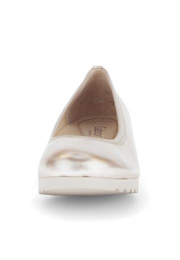 Туфли на танкетке