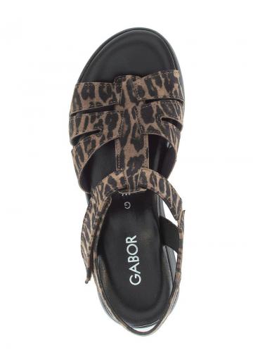 Босоножки на танкетке