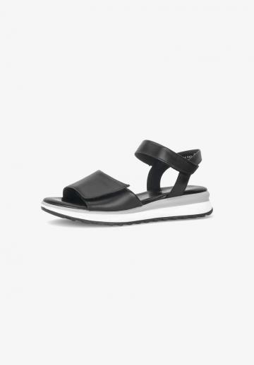 Босоножки на танкетке