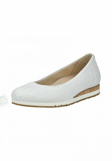 Туфли на танкетке