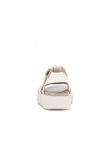 Босоножки на платформе