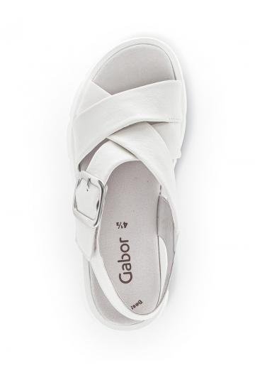 Босоножки на танкетке