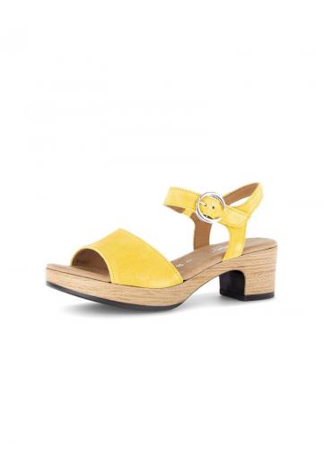 Босоножки на платформе