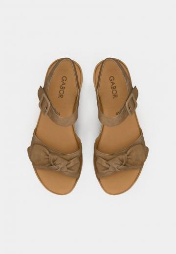 Босоножки на платформе