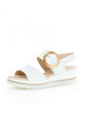 Босоножки на платформе