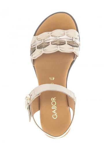 Босоножки на танкетке