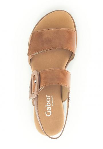 Босоножки на танкетке