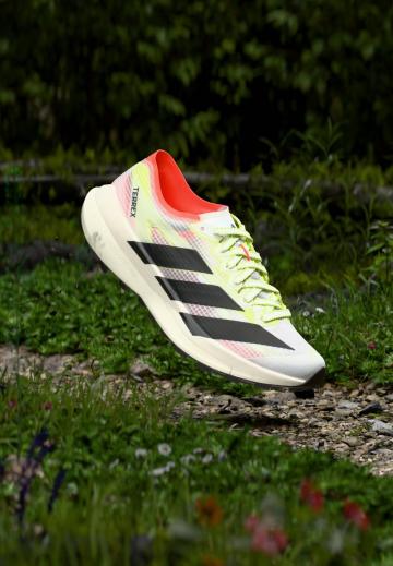 Беговые кроссовки