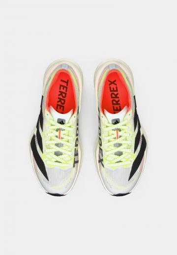 Беговые кроссовки