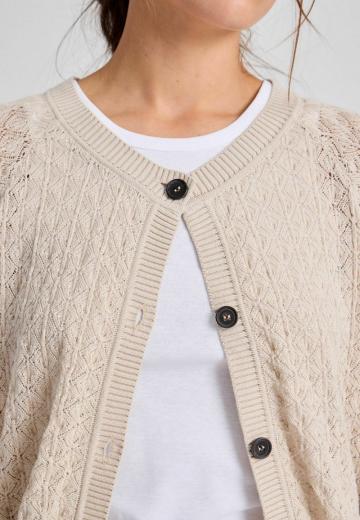 Вязаная кофта