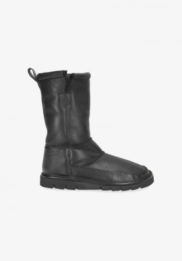 Зимние ботинки