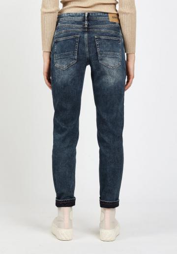 Джинсы