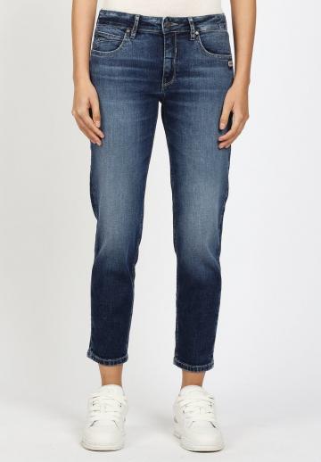 Короткие джинсы