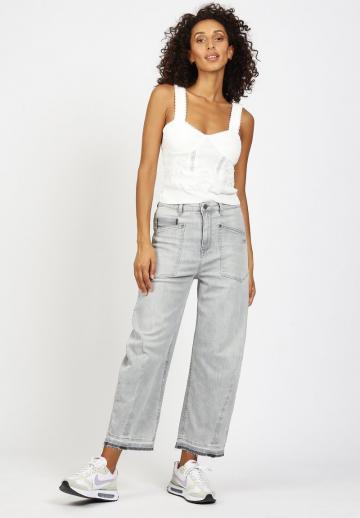 Свободные джинсы