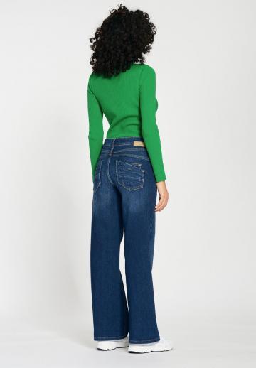 Свободные джинсы