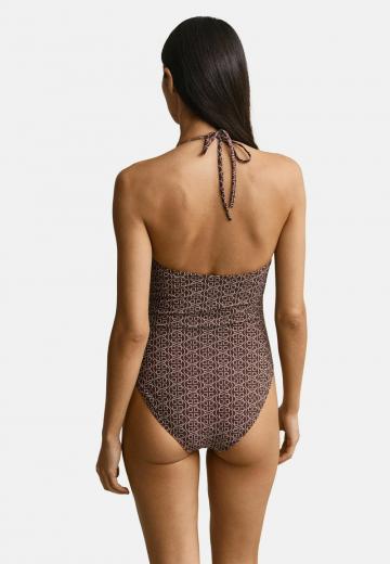 Слитный купальник