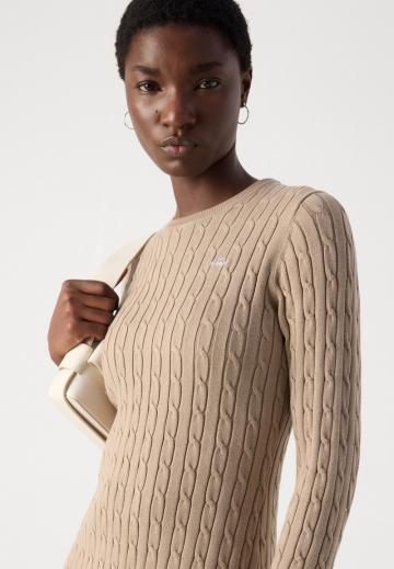 Платье футляр