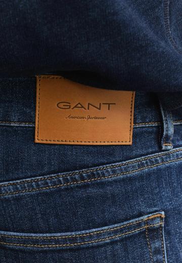 Узкие джинсы