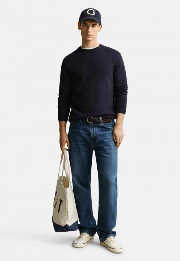 Прямые джинсы