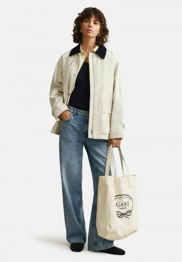 Короткое пальто