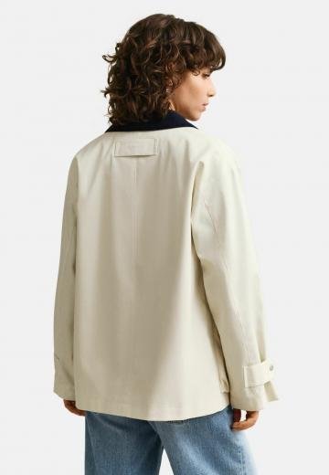 Короткое пальто