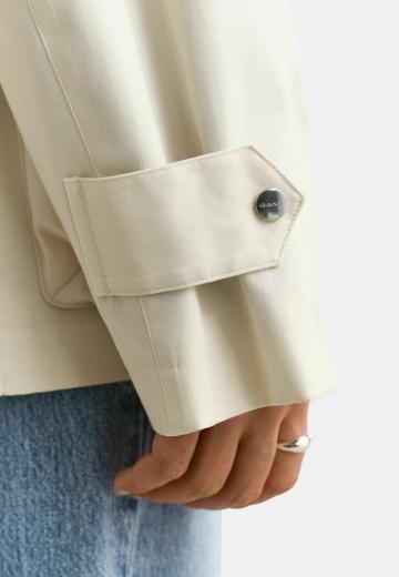 Короткое пальто