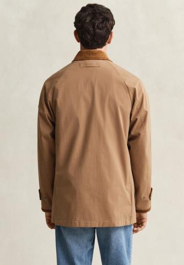 Короткое пальто