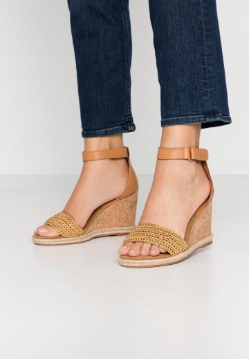 Эспадрильи