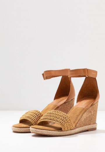 Эспадрильи