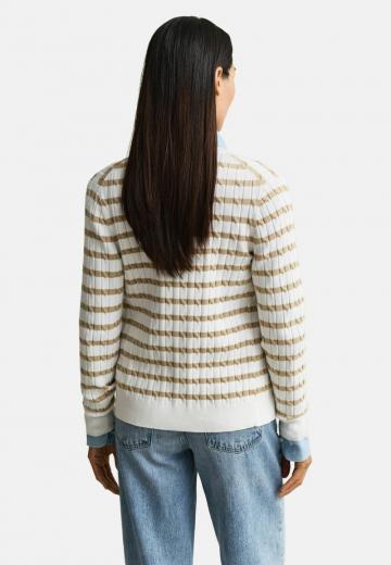 Вязаная кофта