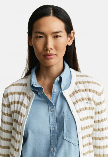 Вязаная кофта