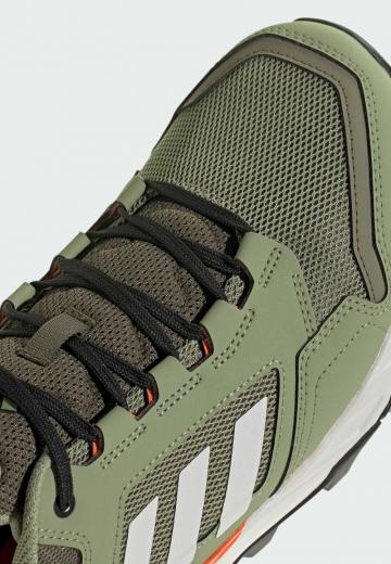 Беговые кроссовки