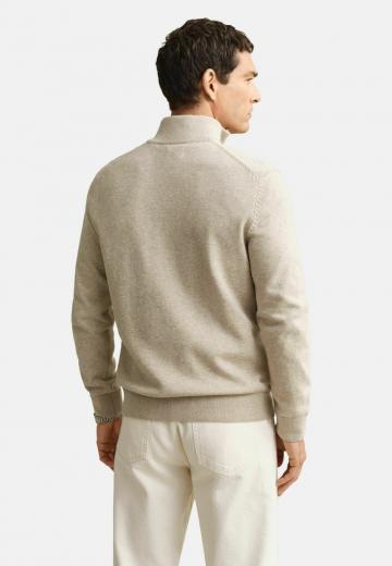 Вязаная кофта