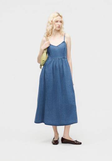 Джинсовое платье