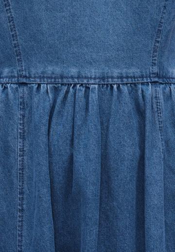 Джинсовое платье