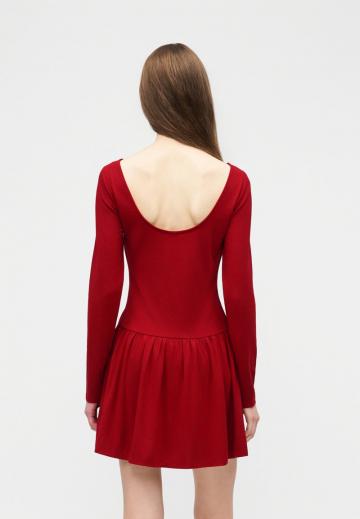 Короткое платье