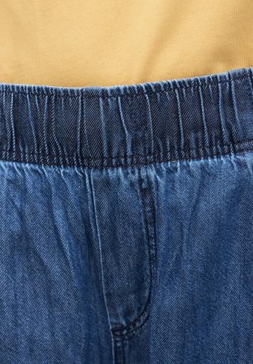 Свободные джинсы