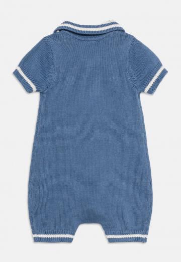 Набор одежды