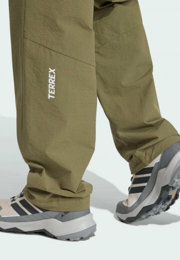 Спортивные штаны