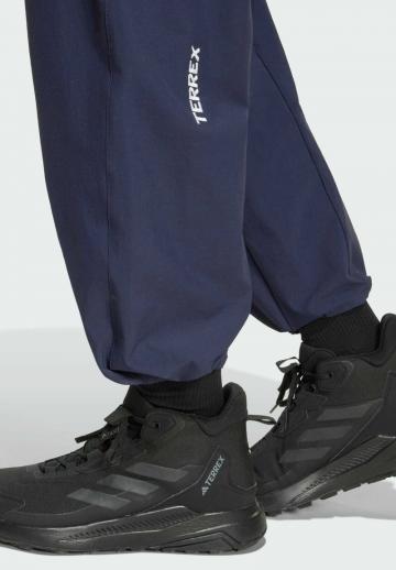 Спортивные штаны