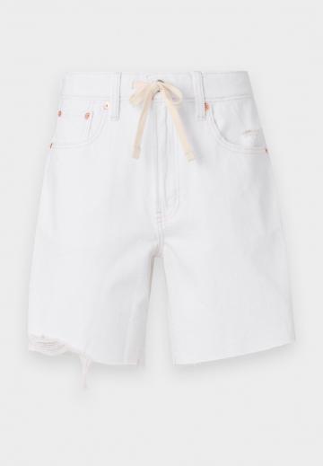 Джинсовые шорты