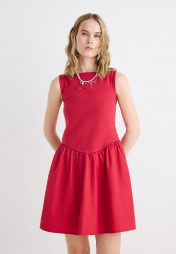 Короткое платье