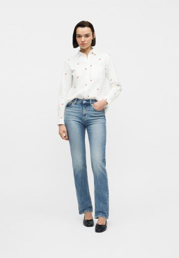 Прямые джинсы