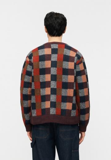 Вязаная кофта