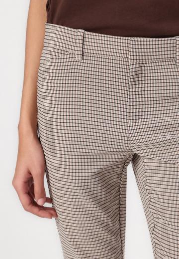 Узкие брюки