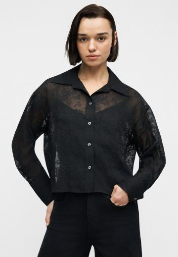 Кружевная блузка