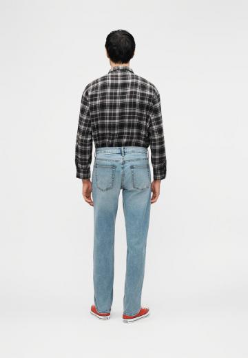 Прямые джинсы