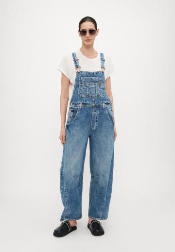 Джинсовый комбинезон